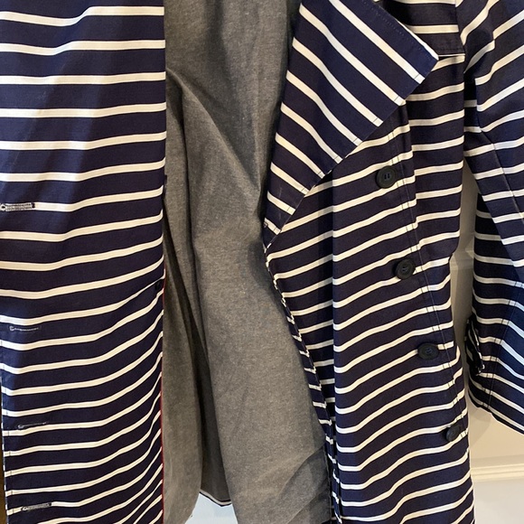Women’s Tommy Hilfigure Navy and White Striped Belted Trench Rain Coat - Picture 4 of 8